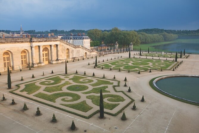 Versailles Palace and Gardens Ticket - Temporary Exhibitions