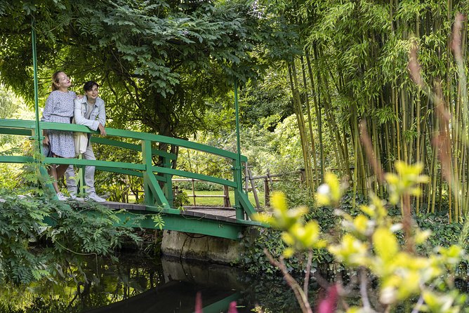 Versailles Palace and Giverny Monet House Guided Visit With Lunch From Paris - Important Additional Information