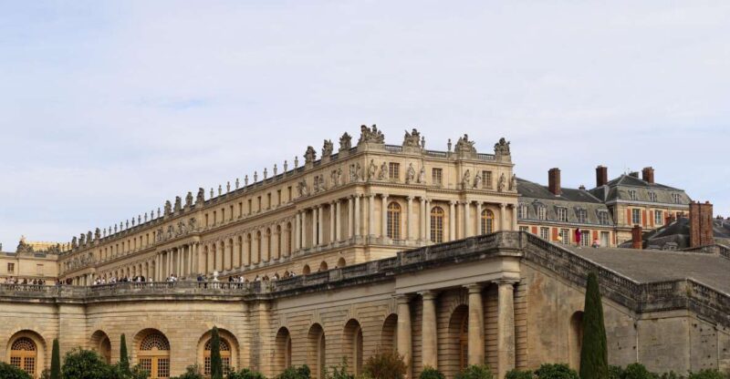 Versailles Palace and Giverny Private Guided Tour From Paris - Itinerary