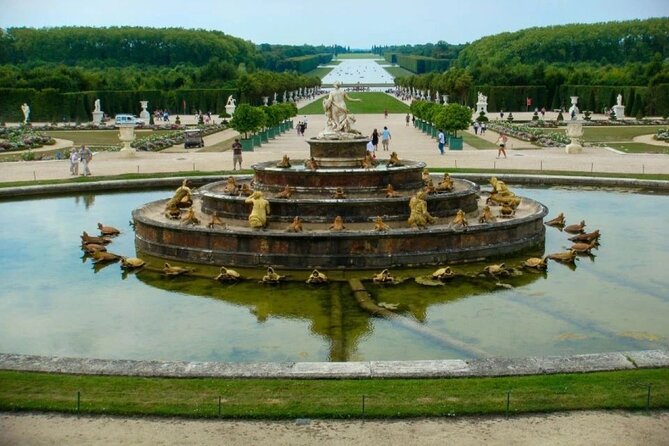 Versailles Palace Entrance Ticket and Breakfast at Ore Restaurant - Garden Access