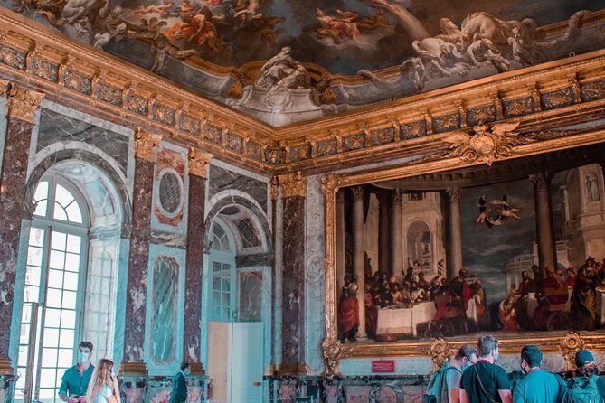 Versailles Palace & Gardens Guided Tour - Discovering the Royal Chapel