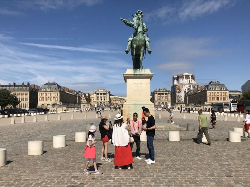 Versailles: Palace Guided Tour With Skip-The-Line Ticket - Key Points