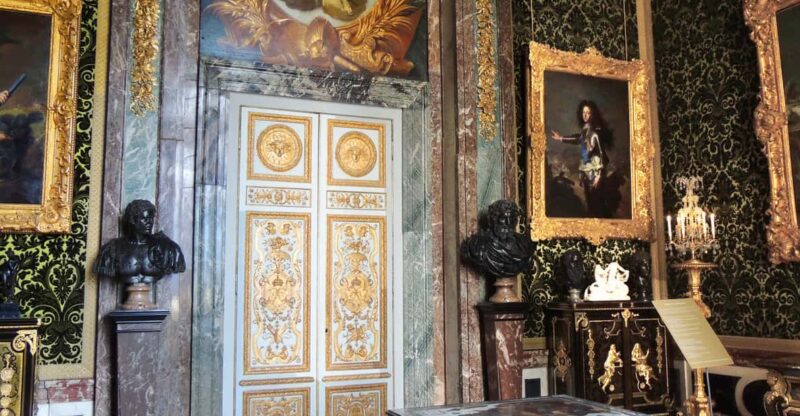 Versailles Palace: Skip-the-Line Exclusive Tour - Inclusions and Restrictions