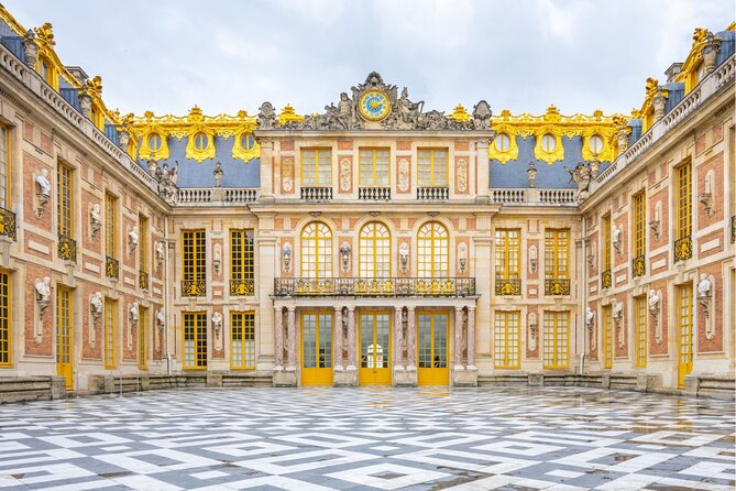 Versailles Palace Timed Entrance Ticket With Audio Tour - Audio Tour Accessibility