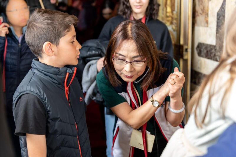Versailles: Private Family Tour of Palace + Reserved Entry - Highlights and Activities