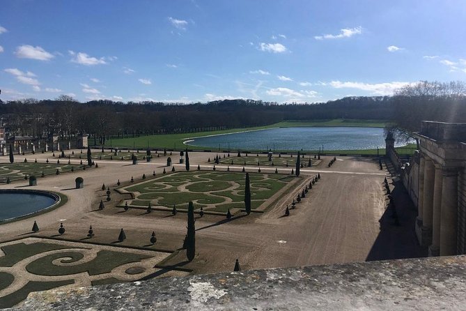 Versailles Royal Palace & Gardens Private Tour by Golf Cart - Private Tour Experience