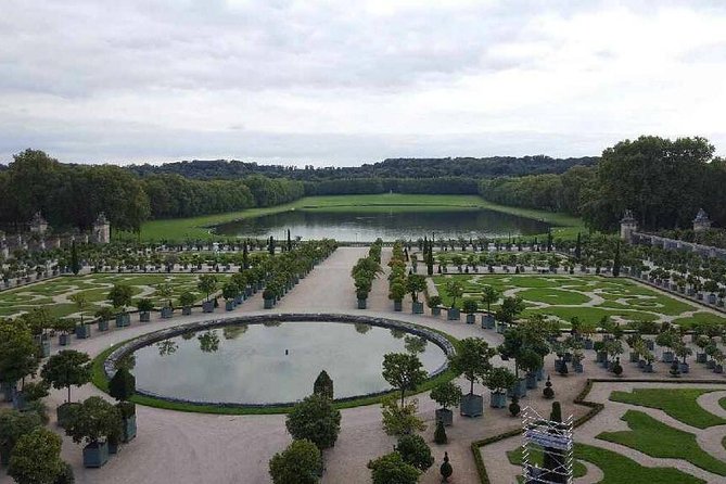 Versailles Royal Palace & Gardens Private Tour by Golf Cart - Golf Cart Tour