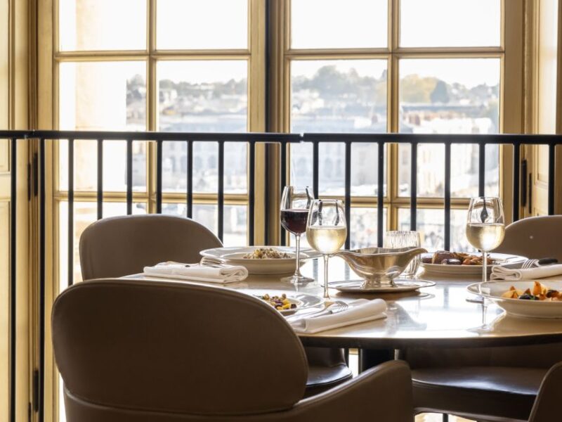 Versailles: Skip-the-Line Palace Entry Ticket & Lunch at Ore - Important Information