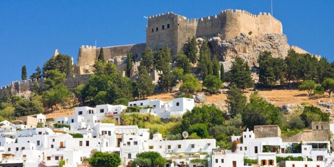 Very Best of Rhodes and LINDOS With Lunch Stop - Rhodes Old Town