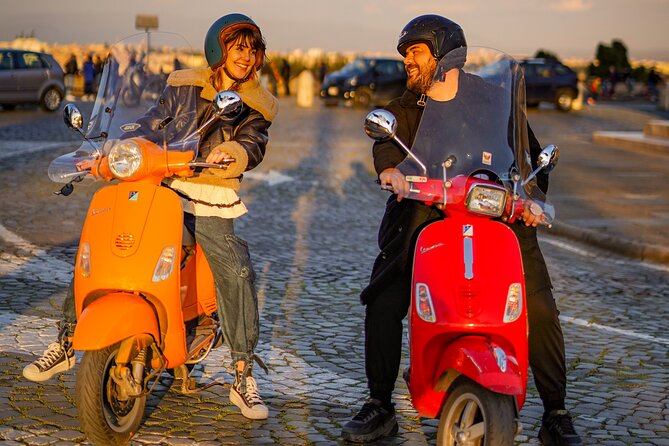 Vespa City Tour & Professional Photoshoot + Local Tiramisu - Professional Photoshoot