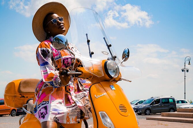 Vespa City Tour & Professional Photoshoot + Local Tiramisu - Reviews and Booking