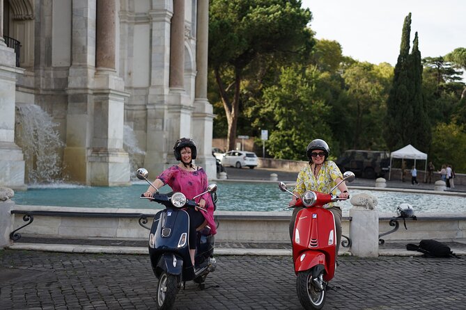 Vespa Scooter Tour With Professional Photography - Capturing Memories