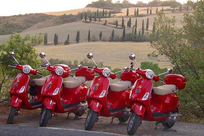 Vespa Tour in Tuscany (Guided) - Meeting and Pickup