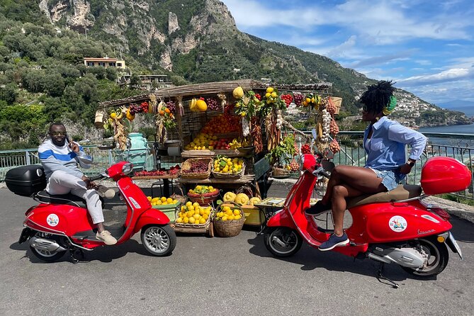Vespa Tour of Amalfi Coast Positano and Ravello - Visiting Ravello