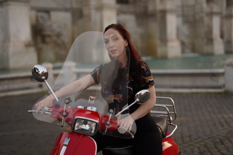 Vespa Tour With Professional Photographer - Included and Excluded Items