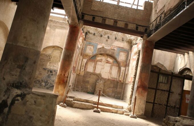 Vesuvius and Herculaneum - Exploring Vesuvius