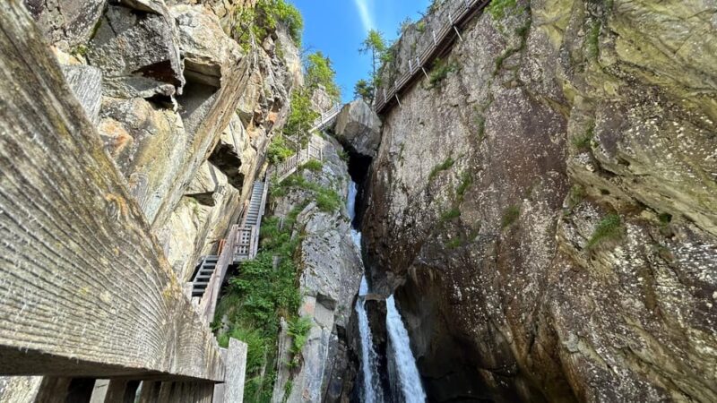 Via Cook, Steep Gorges and Lunch - Itinerary Details