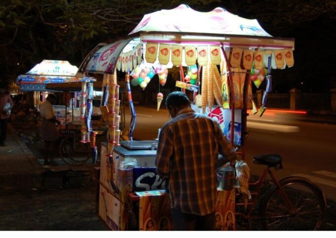 Vibrant Markets of Kochi (2 Hours Guided Walking Tour) - Jew Town Immersion