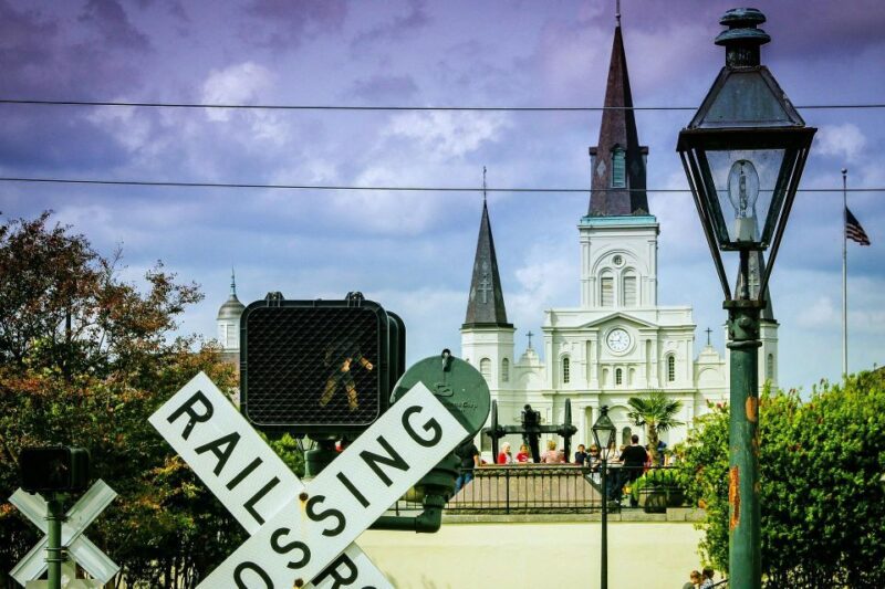 Vibrant Vistas: Upper French Quarter Walking Tour - Itinerary Highlights