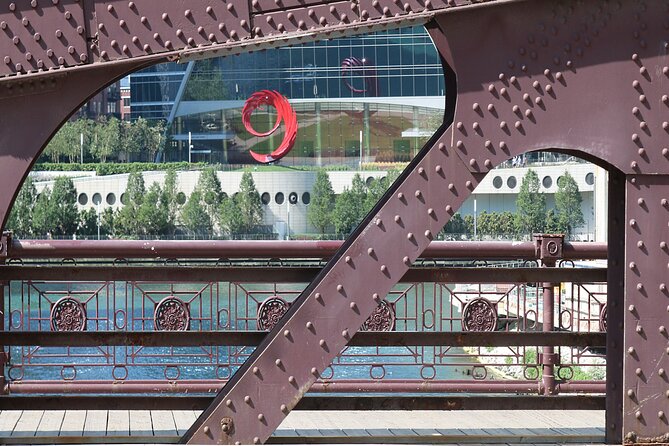 Vice, Crime and Gangsters in Chicago: A Self-Guided Audio Tour - Flexible and Convenient Sightseeing