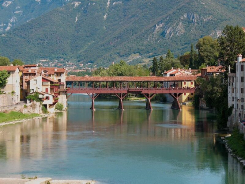 Vicenza Private Walking Tour - Resilience After the Magyar Raid
