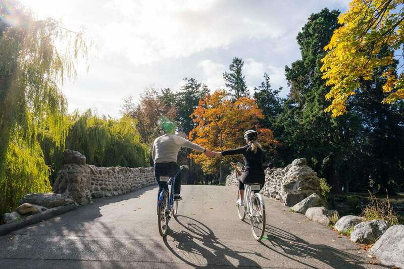 Victoria: 3-hour City Highlights Tour & Coastal Bike Ride - FAQ