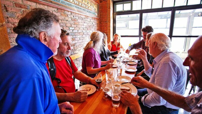 Victoria Bites and Sights Tour with Food, Drinks and Ferry - FAQ