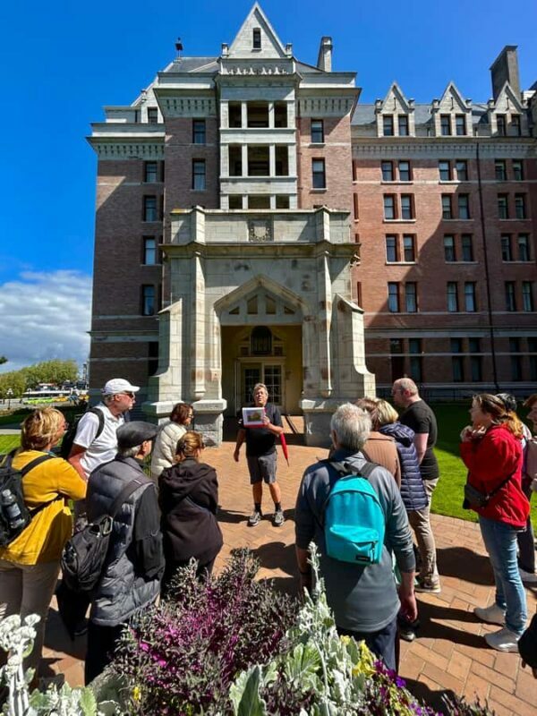 Victoria: City Highlights Walking Tour | 3-Hour - Key Points