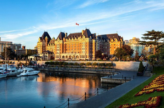 Victoria Day Trip with BC Ferries, Butchart Gardens & Downtown - Who Will Love This Tour?