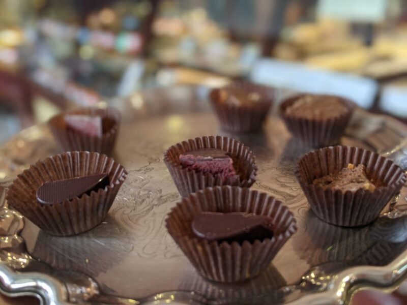 Victoria: Downtown Food and City Tour - Key Points