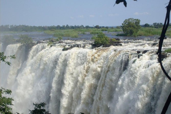 Victoria Falls Airport Pvt Transfers, Sundowner Cruise & Tour of the Falls Combo - Key Points