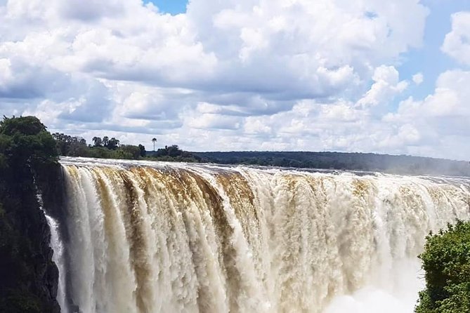 Victoria Falls Cultural Private Tour With Lunch - Cultural Immersion