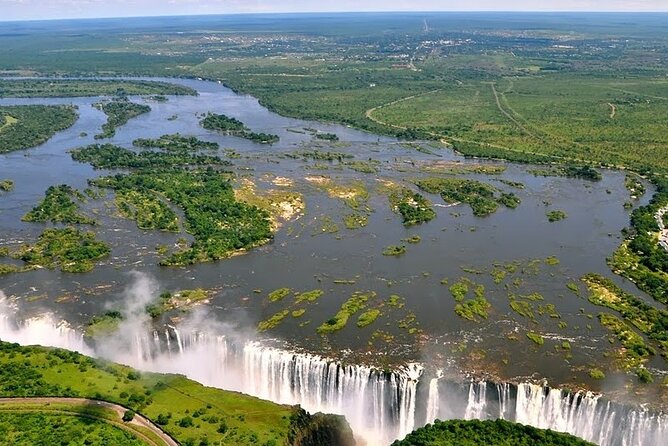 Victoria Falls International Airport Transfers - Inclusions and Amenities