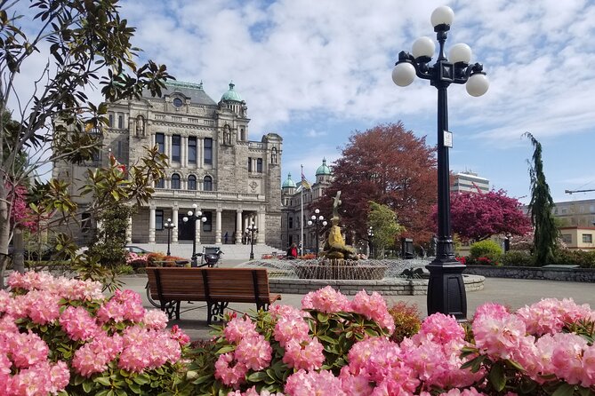 Victoria Pedal Bike Tour - Castles Hoods & Legends | 2.5 Hrs - Enjoying Waterfront Views