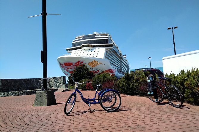 Victoria Pedal Bike Tour for Cruise Guests - Castle Hoods Legends - Accessibility and Suitability