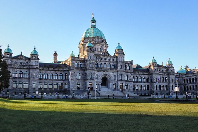 Victoria Scavenger Hunt and City Highlights Walking Tour - Solves Clues to Learn About Victoria