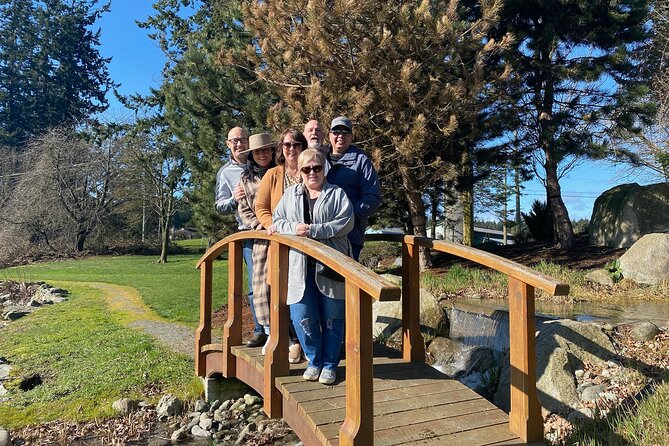 Victoria Wine Tour With Wine Tastings and Charcuterie - Meeting Information