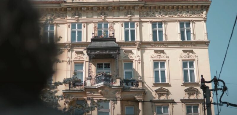 Vienna: 2-Hour Historical Crimes Guided Walking Tour - Explore St. Stephens Cathedrals Dark Past