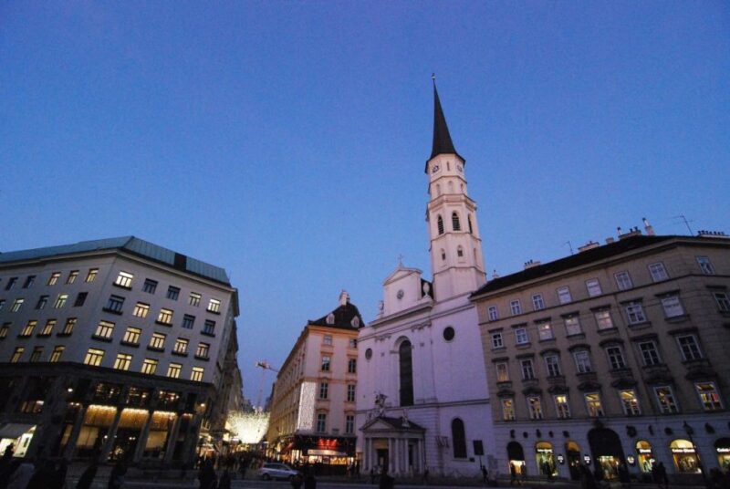 Vienna: 2-Hour Historical Sightseeing Tour - State Opera and Hotel Sacher