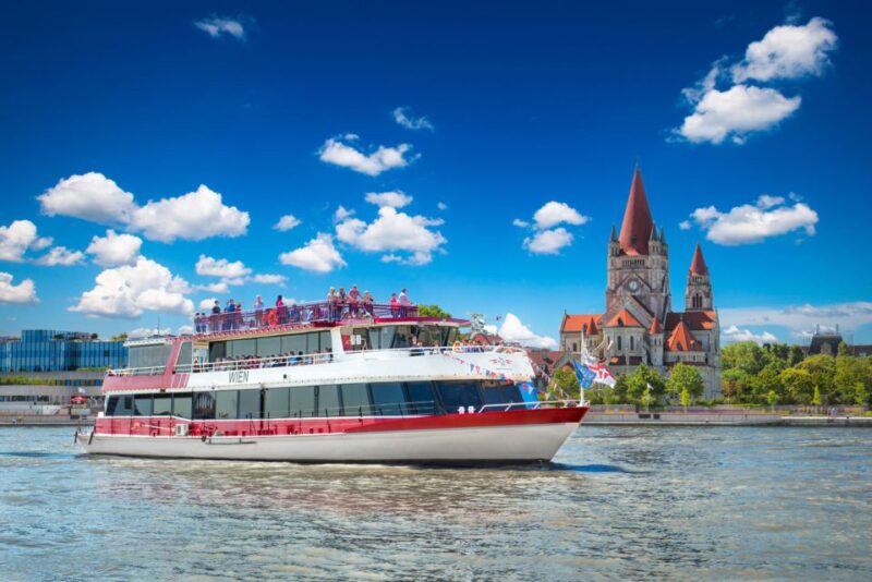Vienna: 3.5-Hour Grand Danube River Cruise - Green Vienna and Modern Vienna Routes