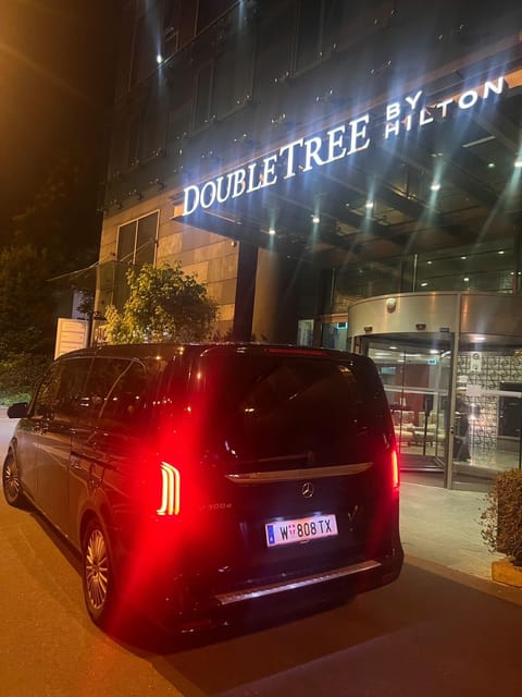 Vienna: Airport Transfer to Vienna City Center - Experience Highlights