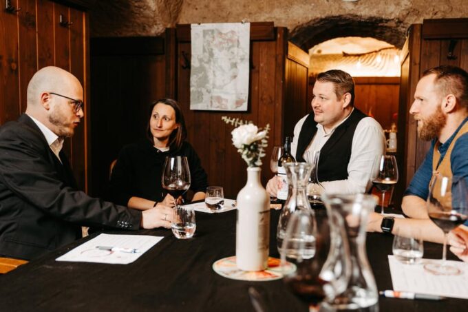 Vienna: Austrian Wine Tasting Evening - Wine Regions and Varieties
