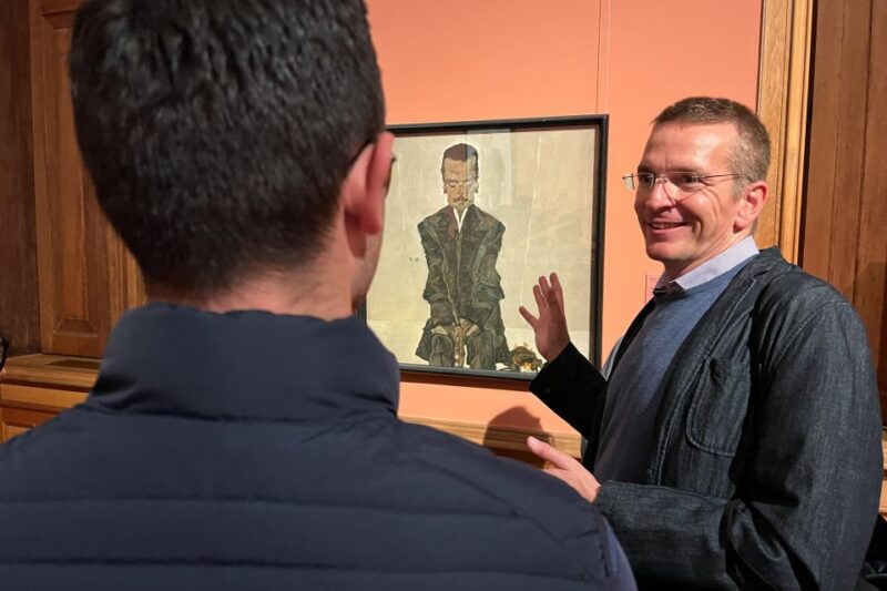 Vienna: Belvedere & The Best of Gustav Klimt Private Tour - Belvedere Palaces and Gardens