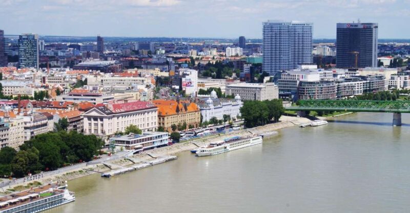 Vienna: Bratislava Half-Day Private Tour - Highlights of the Itinerary