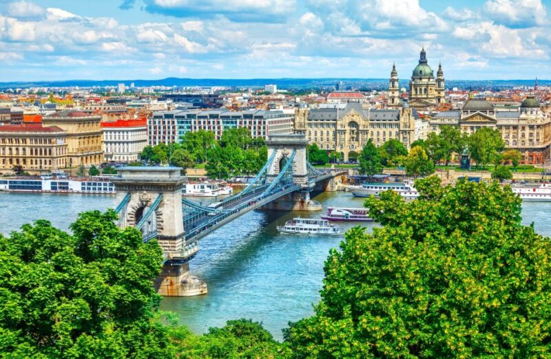 Vienna: Budapest Day Trip - Transportation and Accessibility