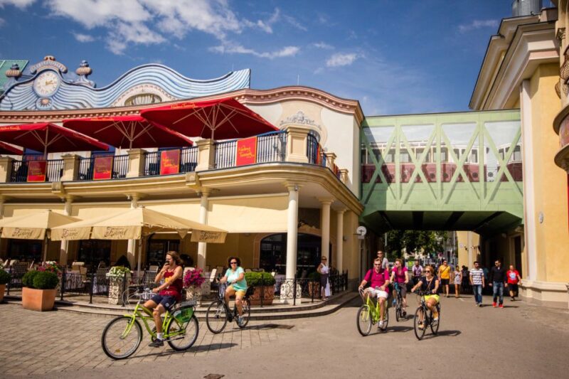 Vienna by Bike 3-Hour All-In-One City Bike Tour in English - Meeting Point for the Tour