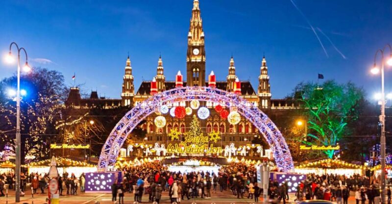 Vienna: Christmas Markets Festive Digital Game - Discover Christmas Market Uniquely