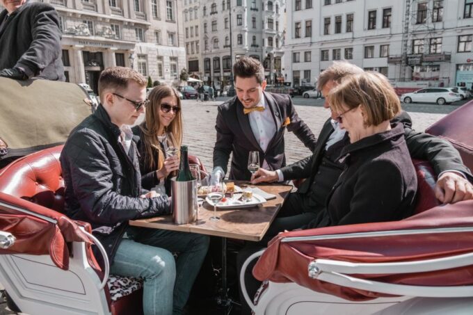 Vienna: Culinary Horse-Drawn Carriage Experience - Tailored Packages