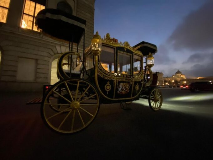 Vienna: Electric-Imperial Carriage Sightseeing Tour - Pickup and Drop-off
