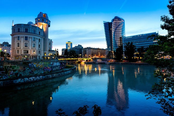 Vienna Evening Sightseeing Cruise With Music and Dinner - Preparing for the Excursion